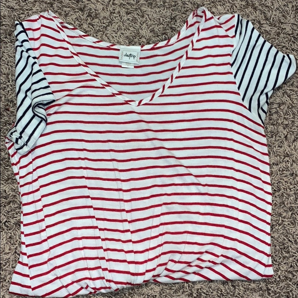 Short sleeve